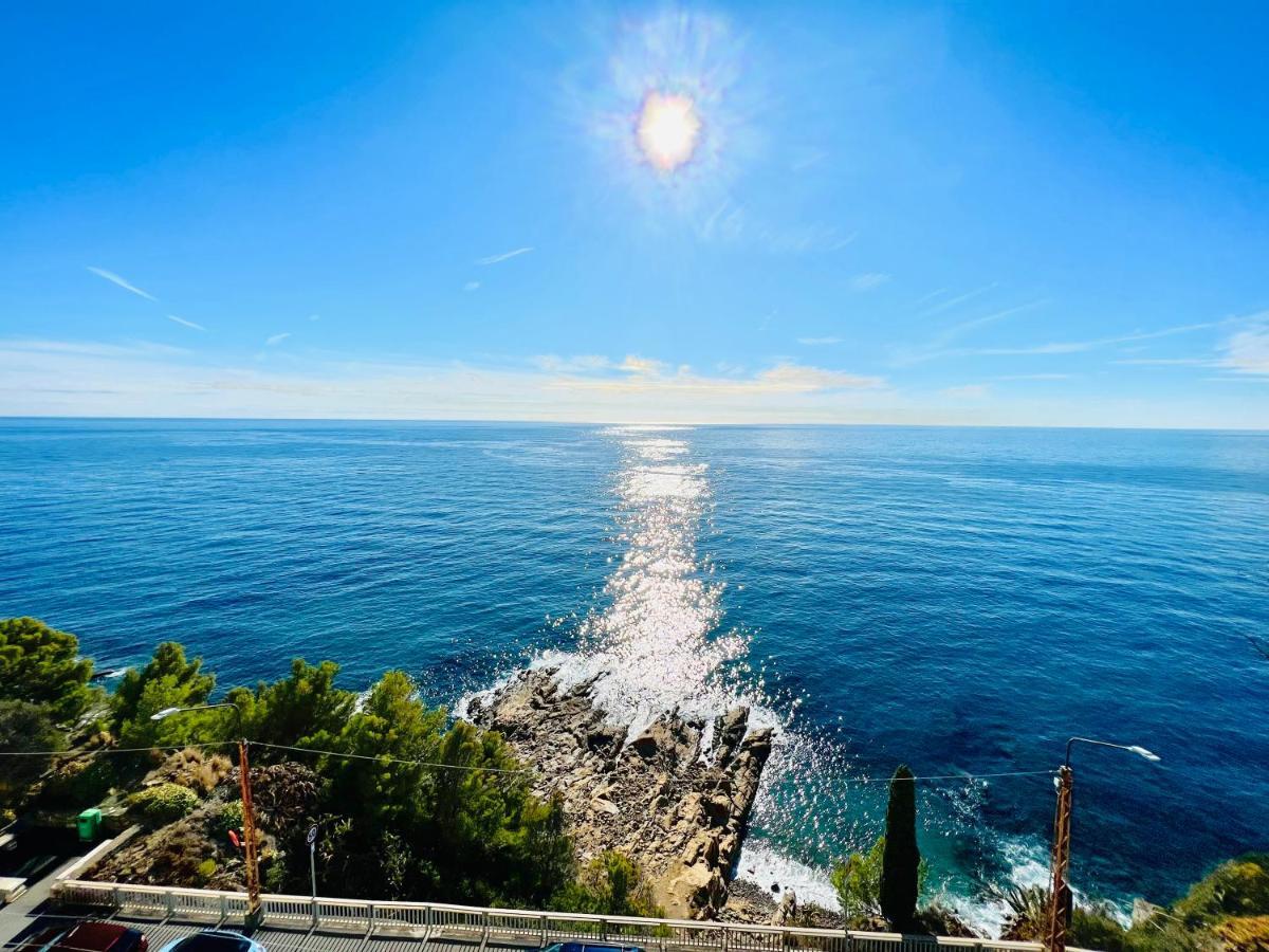 Suite Sunset 22 - Fronte Mare Sanremo Exterior foto