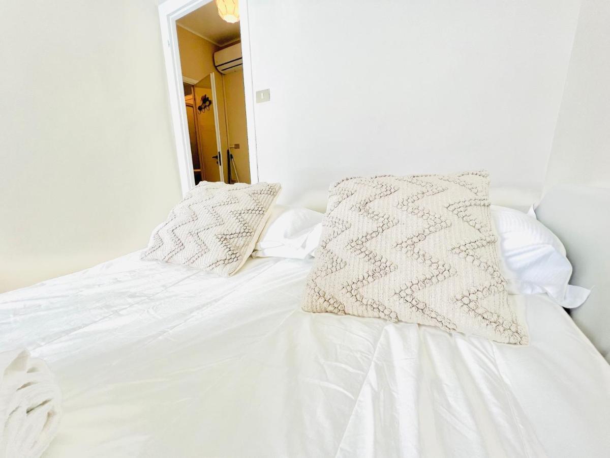 Suite Sunset 22 - Fronte Mare Sanremo Exterior foto
